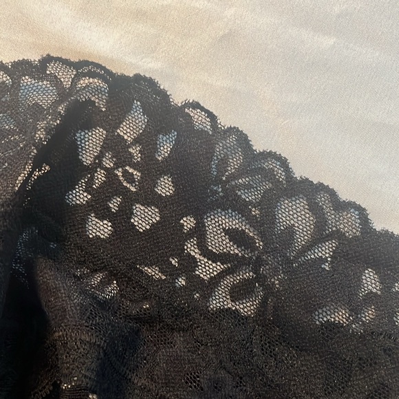 NWT VS Panty Bundle - Picture 9 of 11